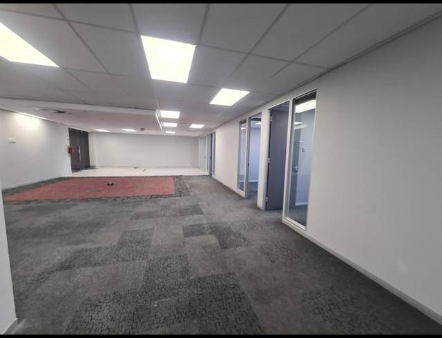 BUSINESS PROPERTY TO RENT IN MENLYN